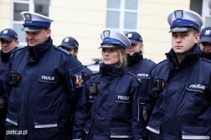 Od wczoraj na ulicach Warszawy pierwsze patrole wyposażone w kamery
