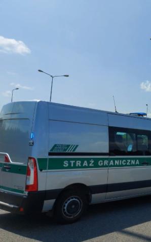 Pijany kierowca na autostradzie A1 z włoskimi tablicami rejestracyjnymi