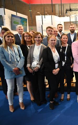 Minister klimatu i środowiska Anna Moskwa o polskiej energetyce wiatrowej na WindEurope w Danii