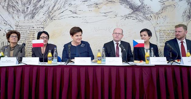 Premier Szydło: Wspaniała działalność Polonii wspiera polsko-czeską współpracę