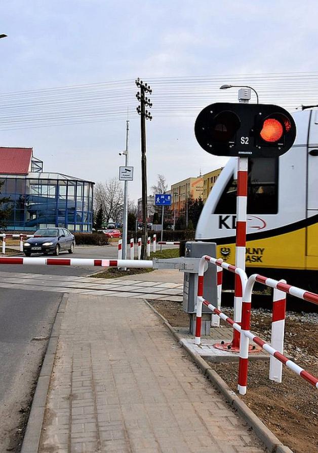 Bezpieczny przejazd kolejowy. Remont w Jaworze zakończony