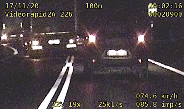 [VIDEO] Niebezpieczne manewry TIRów w kamerze Speedu. Jeden z kierowców z Litwy, drugi z Łotwy